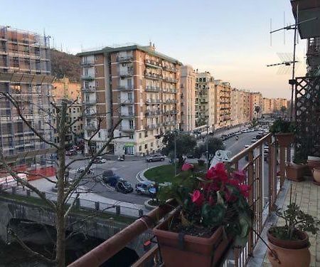 مبيت وإفطار ساليرنو Casa Family & Friends المظهر الخارجي الصورة